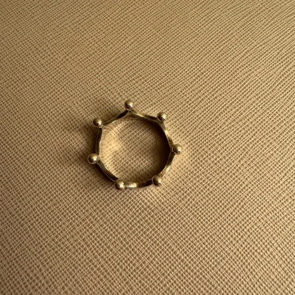 Princess Crown Ring - Picture 2 of 3